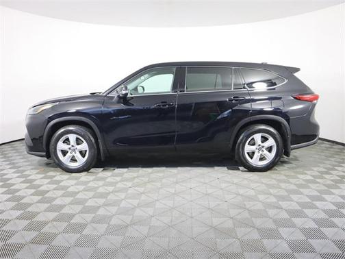 2021 Toyota Highlander LE