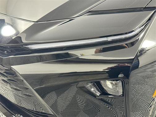 2025 Toyota Crown Signia XLE