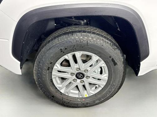Ice Cap 2026 Toyota Tundra SR5