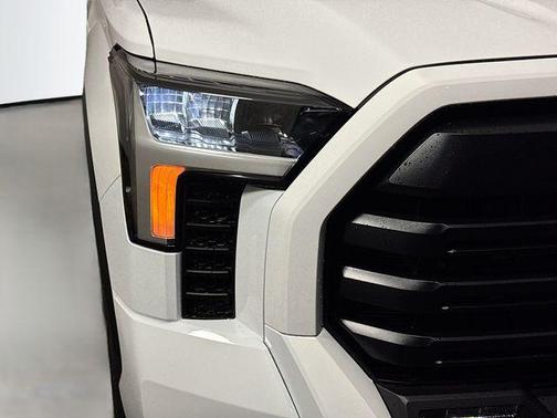 Ice Cap 2026 Toyota Tundra SR5