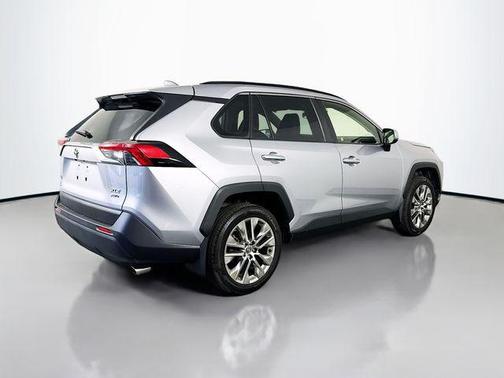 Silver Sky Metallic 2022 Toyota RAV4 XLE Premium