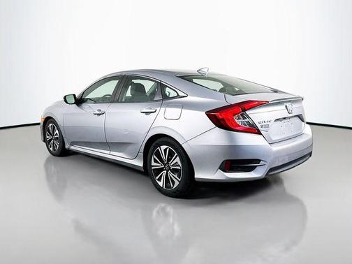 Silver 2017 Honda Civic EX-L