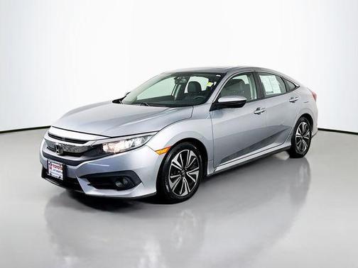 Silver 2017 Honda Civic EX-L
