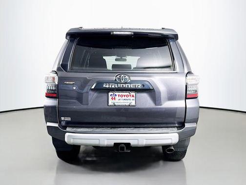 Magnetic Gray Metallic 2018 Toyota 4Runner TRD Off Road