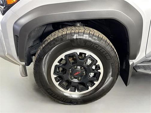 2025 Toyota 4Runner TRD Off Road