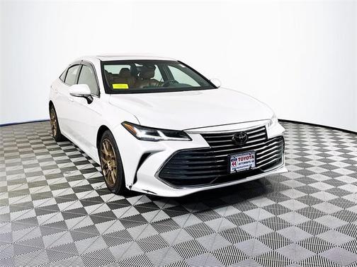 2019 Toyota Avalon Limited