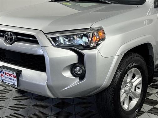 2023 Toyota 4Runner SR5 Premium