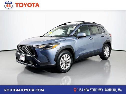 2024 Toyota Corolla Cross LE