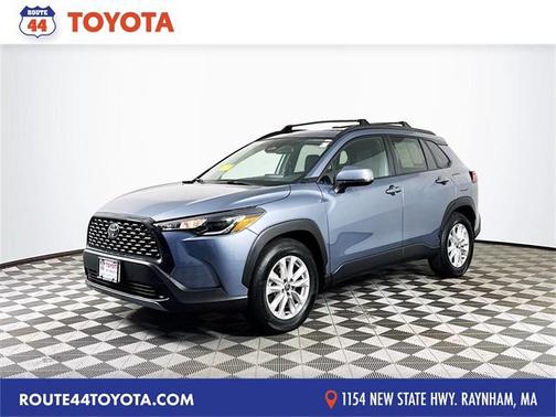 2024 Toyota Corolla Cross LE