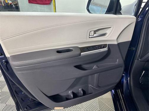 2023 Toyota Sienna XLE 7 Passenger