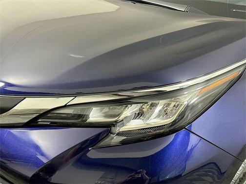 2023 Toyota Sienna XLE 7 Passenger
