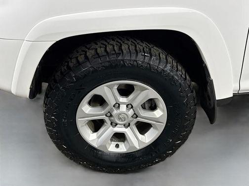 White 2022 Toyota 4Runner SR5 Premium