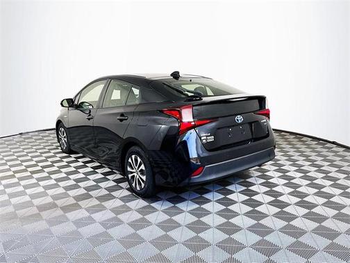 2021 Toyota Prius XLE