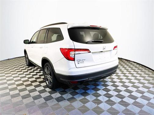 2022 Honda Pilot AWD Sport