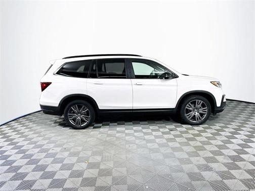 2022 Honda Pilot AWD Sport