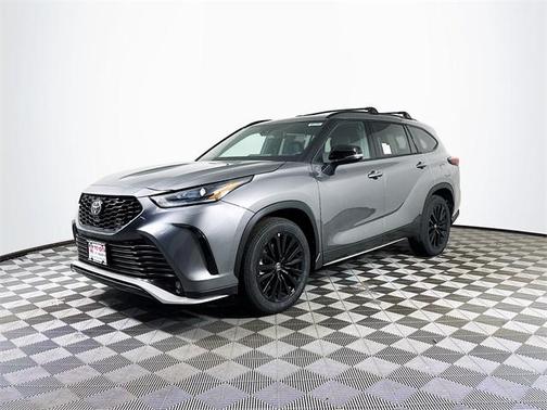 2026 Toyota Highlander XSE