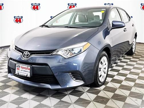 2015 Toyota Corolla LE