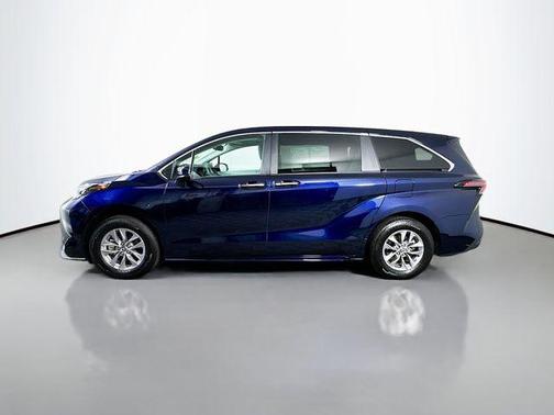 Blueprint 2025 Toyota Sienna XLE