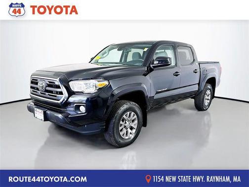 Midnight Black Metallic 2019 Toyota Tacoma SR5