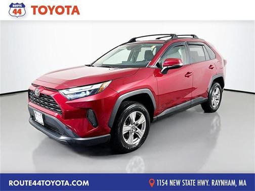 2022 Toyota RAV4 XLE