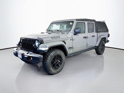 Sting-Gray Clearcoat 2023 Jeep Gladiator Willys 4x4