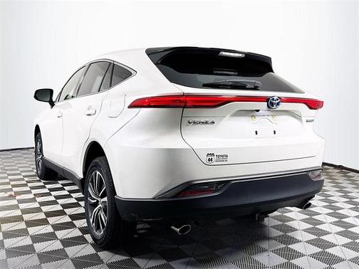 2022 Toyota Venza LE
