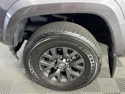 2020 Toyota Tacoma SR5