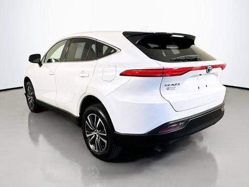 Wind Chill Pearl 2023 Toyota Venza LE