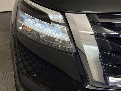 Super Black 2022 Nissan Pathfinder SL 4WD