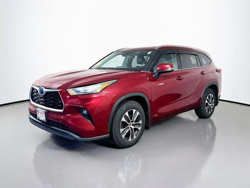 Ruby Flare Pearl 2020 Toyota Highlander Hybrid XLE