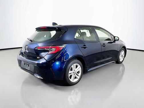 Galactic Aqua Mica 2022 Toyota Corolla SE