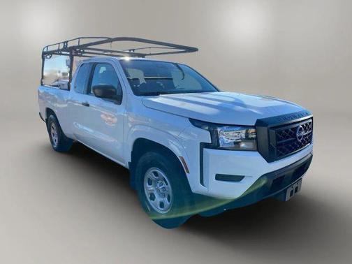 2023 Nissan Frontier S