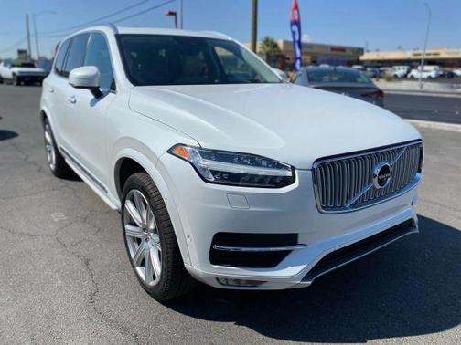 2018 Volvo XC90 T6 Inscription