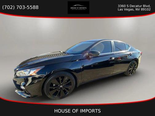 Black 2022 Nissan Altima 2.5 SR