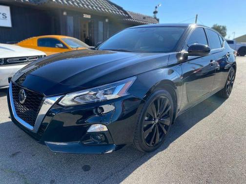 2022 Nissan Altima 2.5 SR