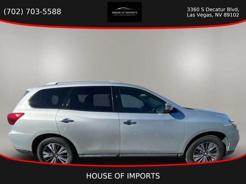 2020 Nissan Pathfinder SV