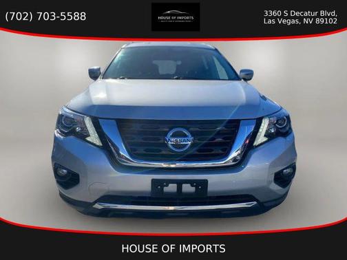 2020 Nissan Pathfinder SV