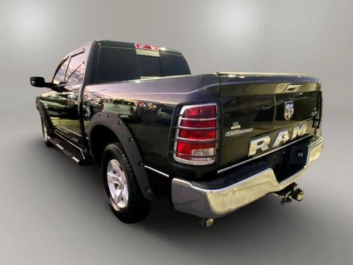 2013 RAM 1500 SLT
