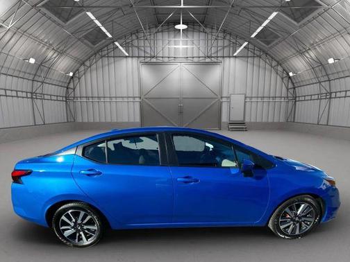 2022 Nissan Versa 1.6 SV