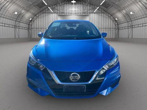 2022 Nissan Versa 1.6 SV