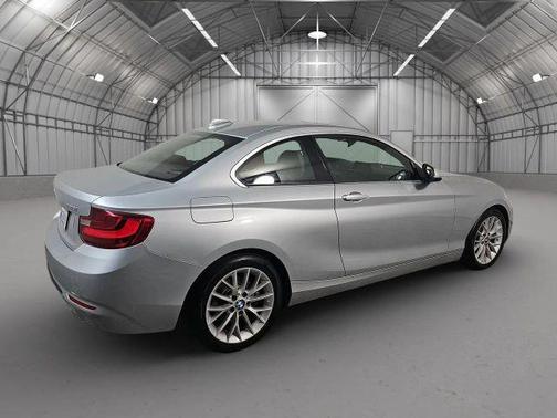 2016 BMW 228 i