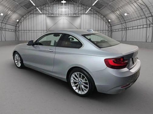 2016 BMW 228 i