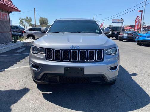 2018 Jeep Grand Cherokee Laredo