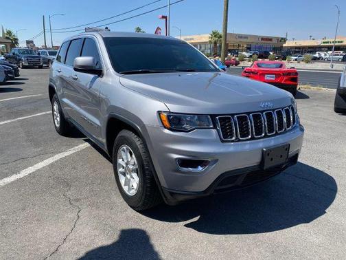 2018 Jeep Grand Cherokee Laredo