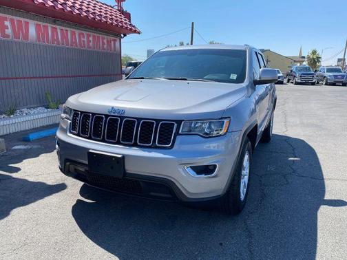 2018 Jeep Grand Cherokee Laredo