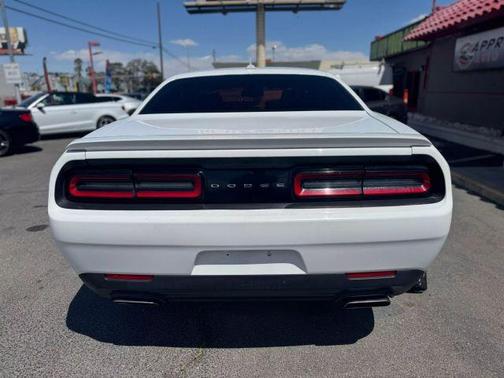2015 Dodge Challenger R/T
