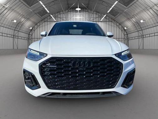 2022 Audi Q5 45 S line quattro Premium