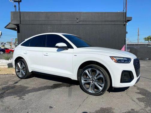 2022 Audi Q5 45 S line quattro Premium