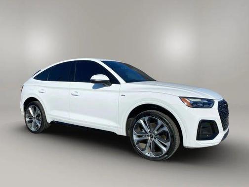 2022 Audi Q5 45 S line quattro Premium