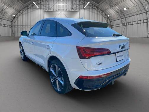 2022 Audi Q5 45 S line quattro Premium